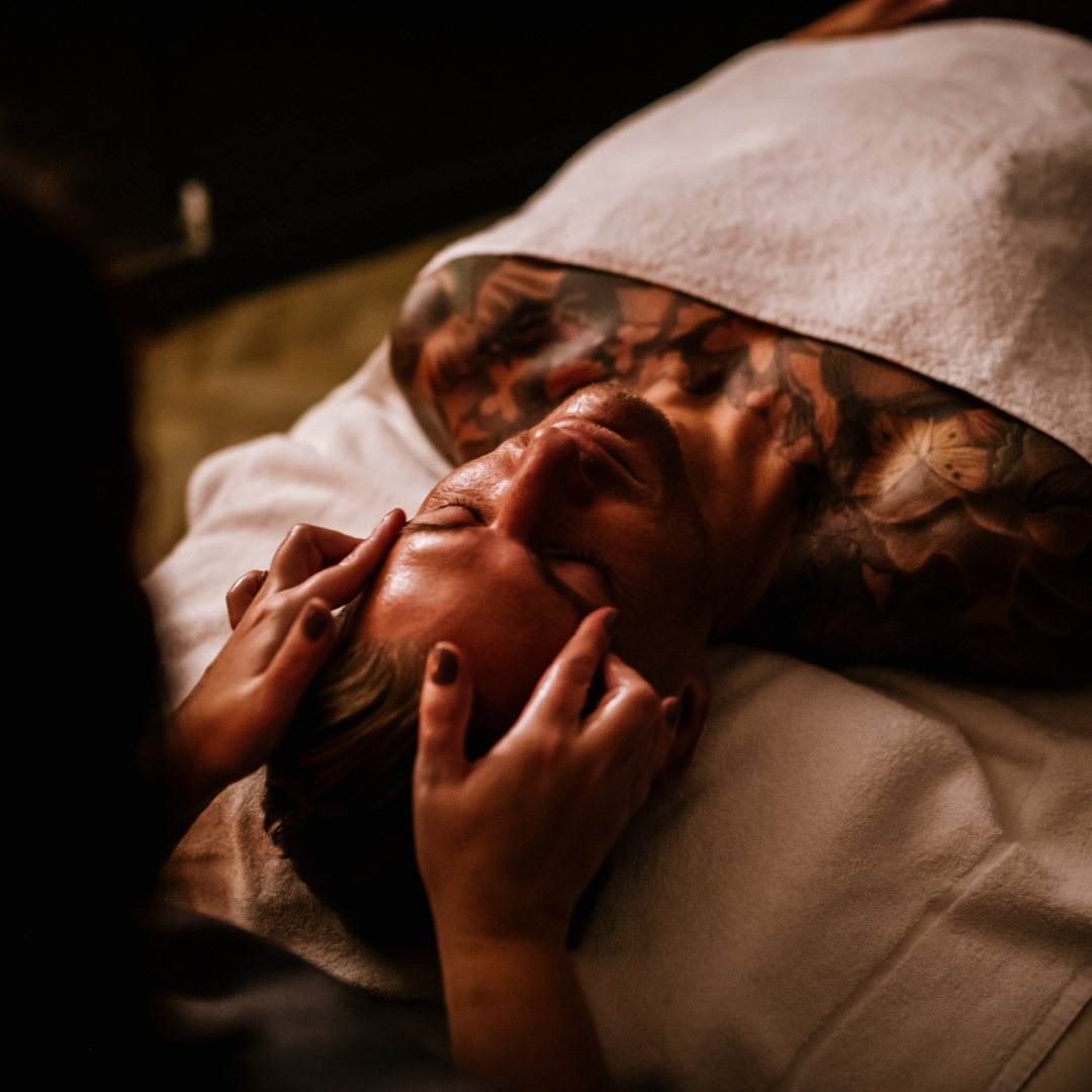 PURE Time Out for Men Spa Experience - 90 min Treatment | PURE Spa & Beauty