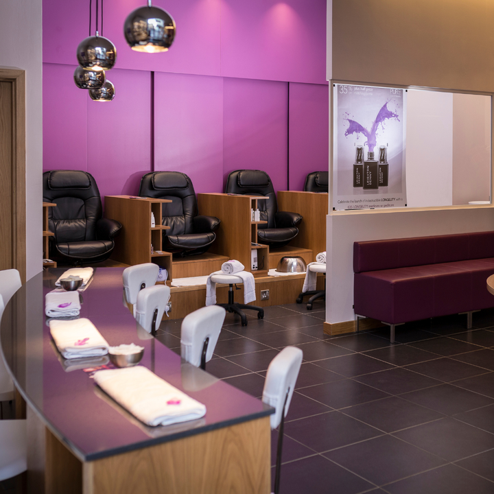 Afternoon Tea, Gin & Spa Escape – Edinburgh & Glasgow | PURE Spa UK