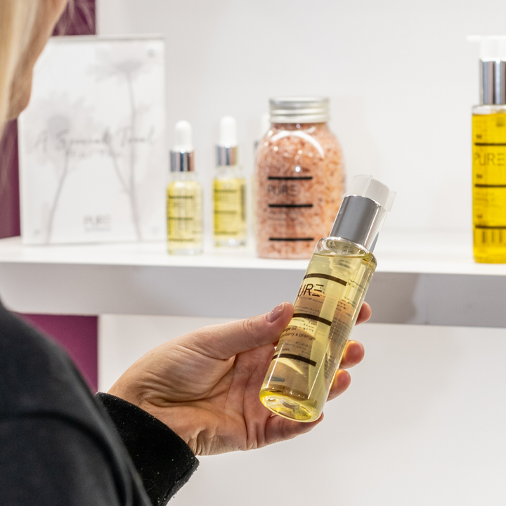 PURE Clean and Glow Cleansing Oil (100ml)