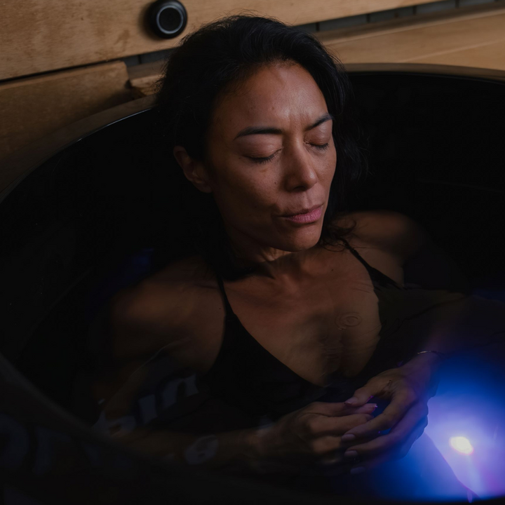 Cold Water Therapy - 10 min Session | PURE Spa UK