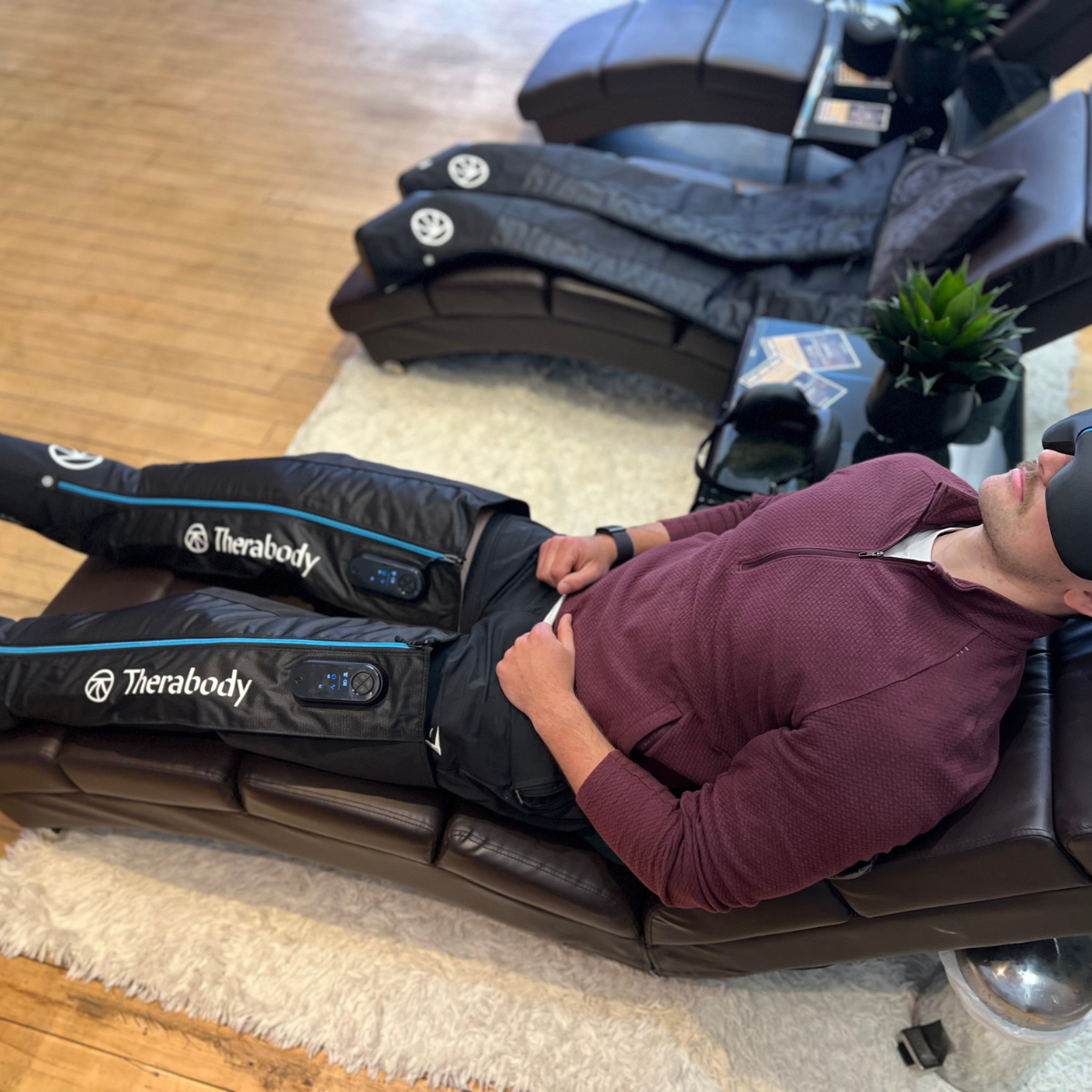 Pure Compression Therabody Compression Boots | 60-Min Recovery | PURE Spa UK