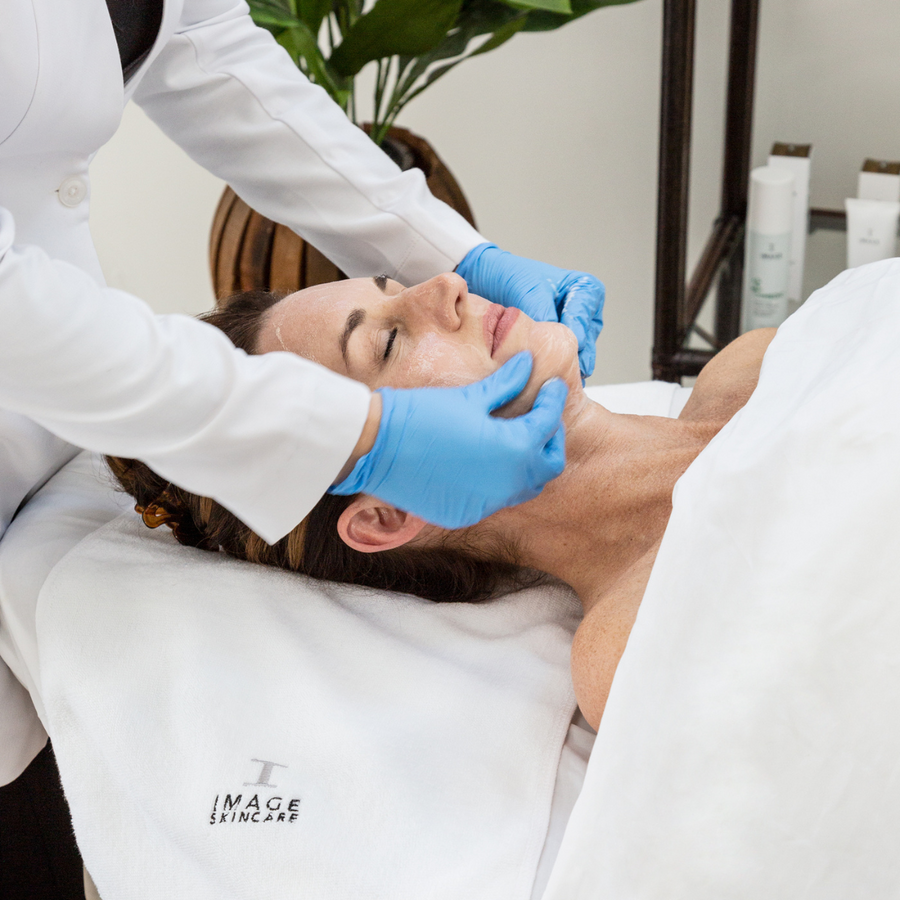 IMAGE The MAX Stem Cell Facial - 50 min Treatments (Course) | PURE Spa & Beauty